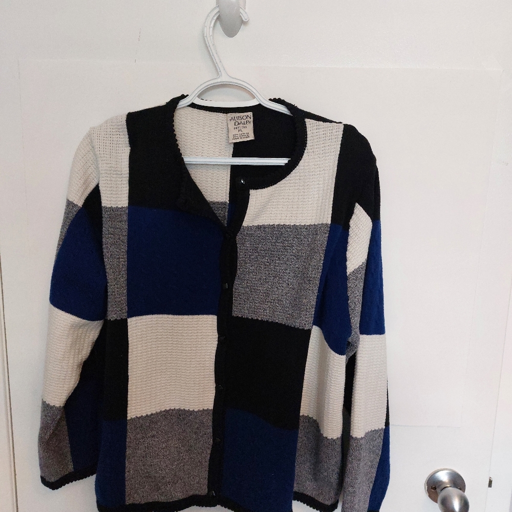 Ladies Cardigan